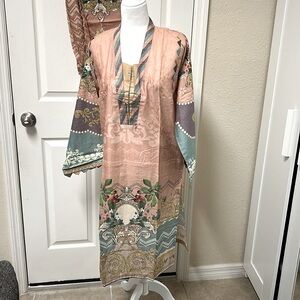 New Pakistani Indian shalwar kameez lawn 2 peace fabric #260